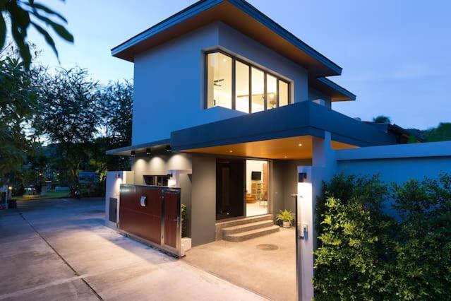 Villa Crystal Two-Bedroom Private Pool Villa Phuket Exterior photo